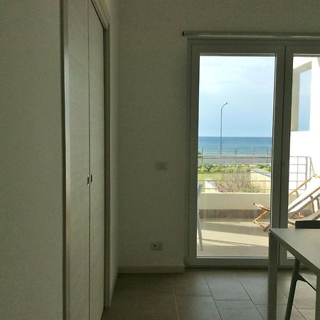 Appartamenti Vacanze Villa Meo Villafranca Tirrena Exteriér fotografie