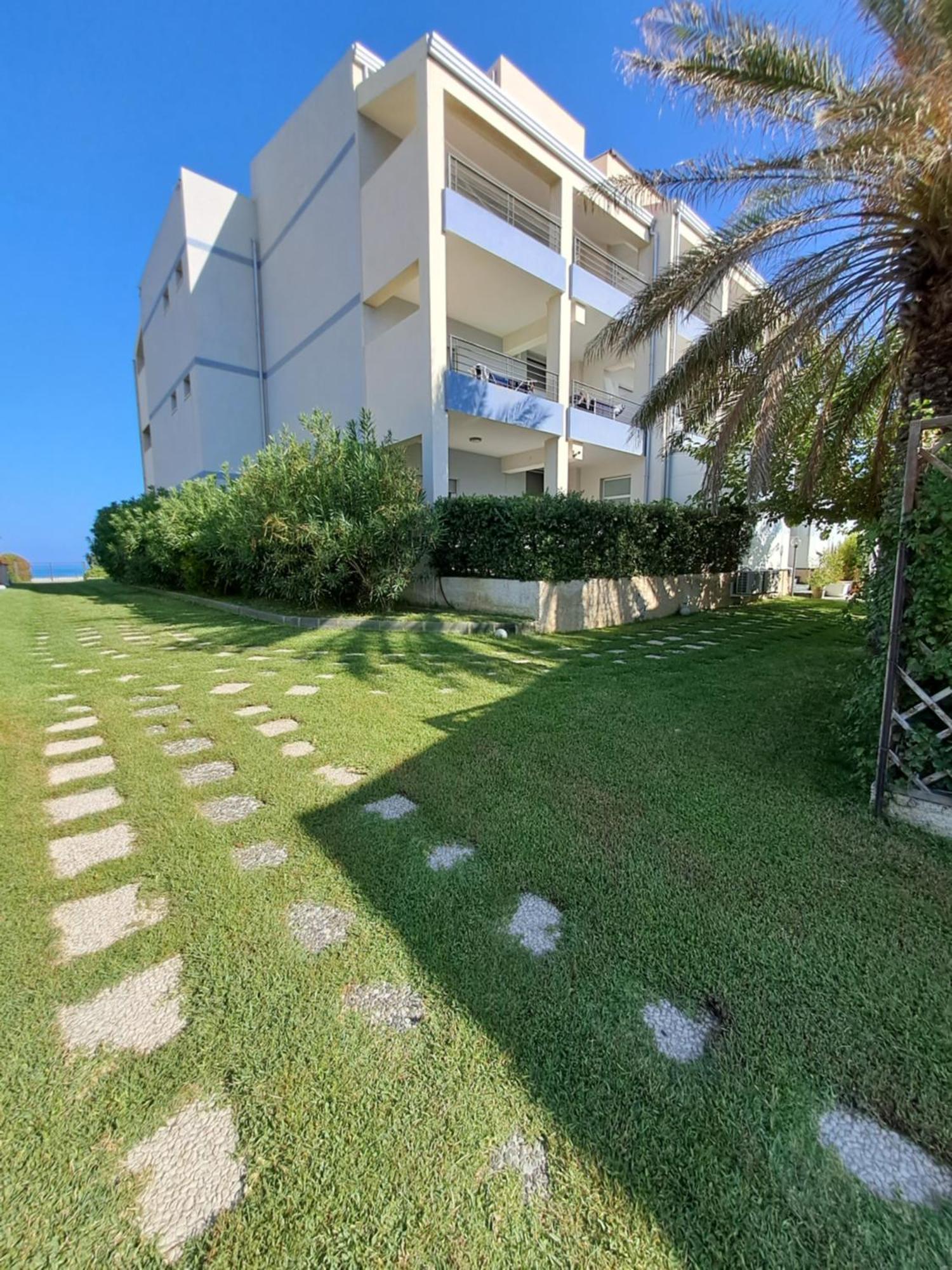Appartamenti Vacanze Villa Meo Villafranca Tirrena Exteriér fotografie