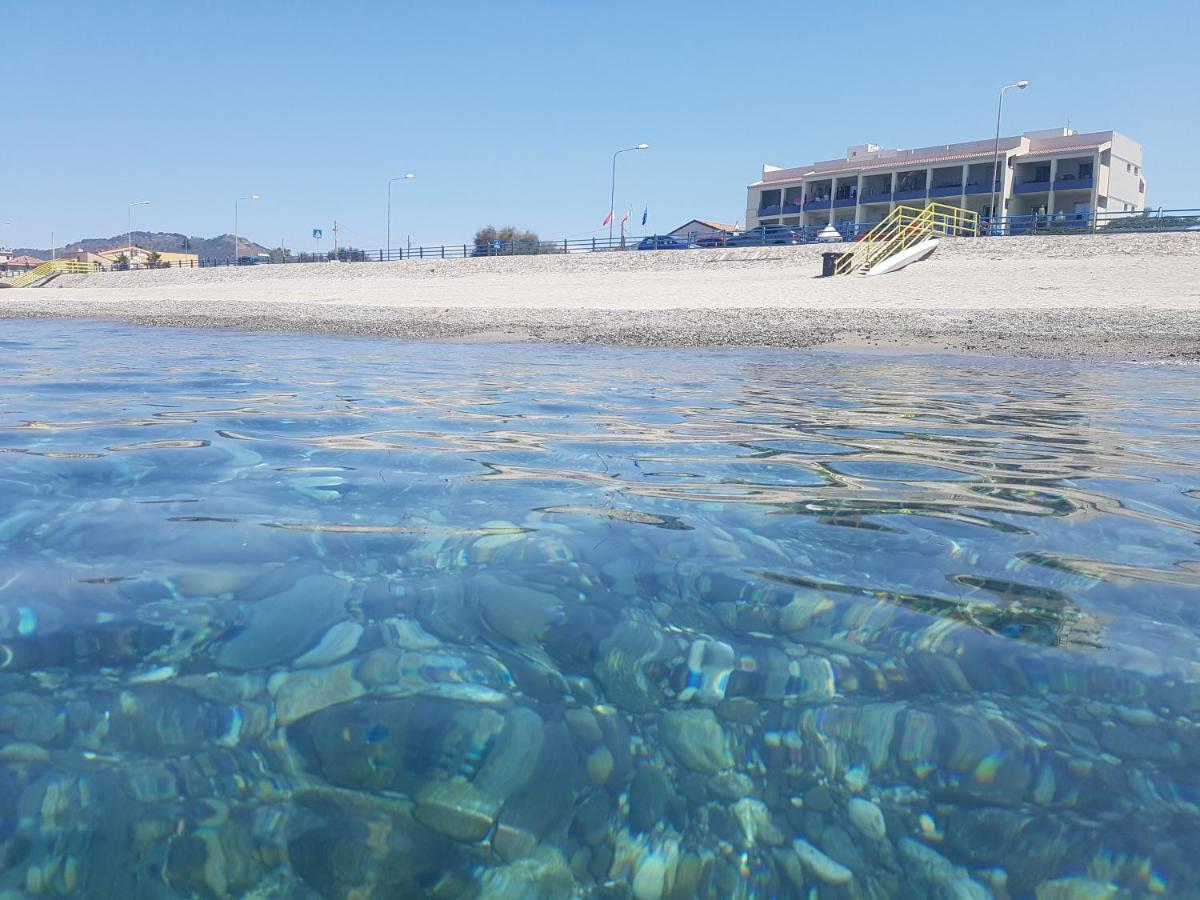 Appartamenti Vacanze Villa Meo Villafranca Tirrena Exteriér fotografie